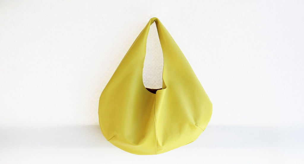Soft Hobo - Butter yellow
